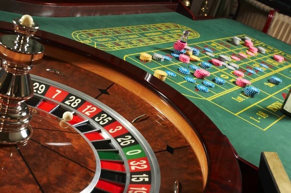 Sic Bo Dadu betting interface on slot mahjong mobile showing all bet types